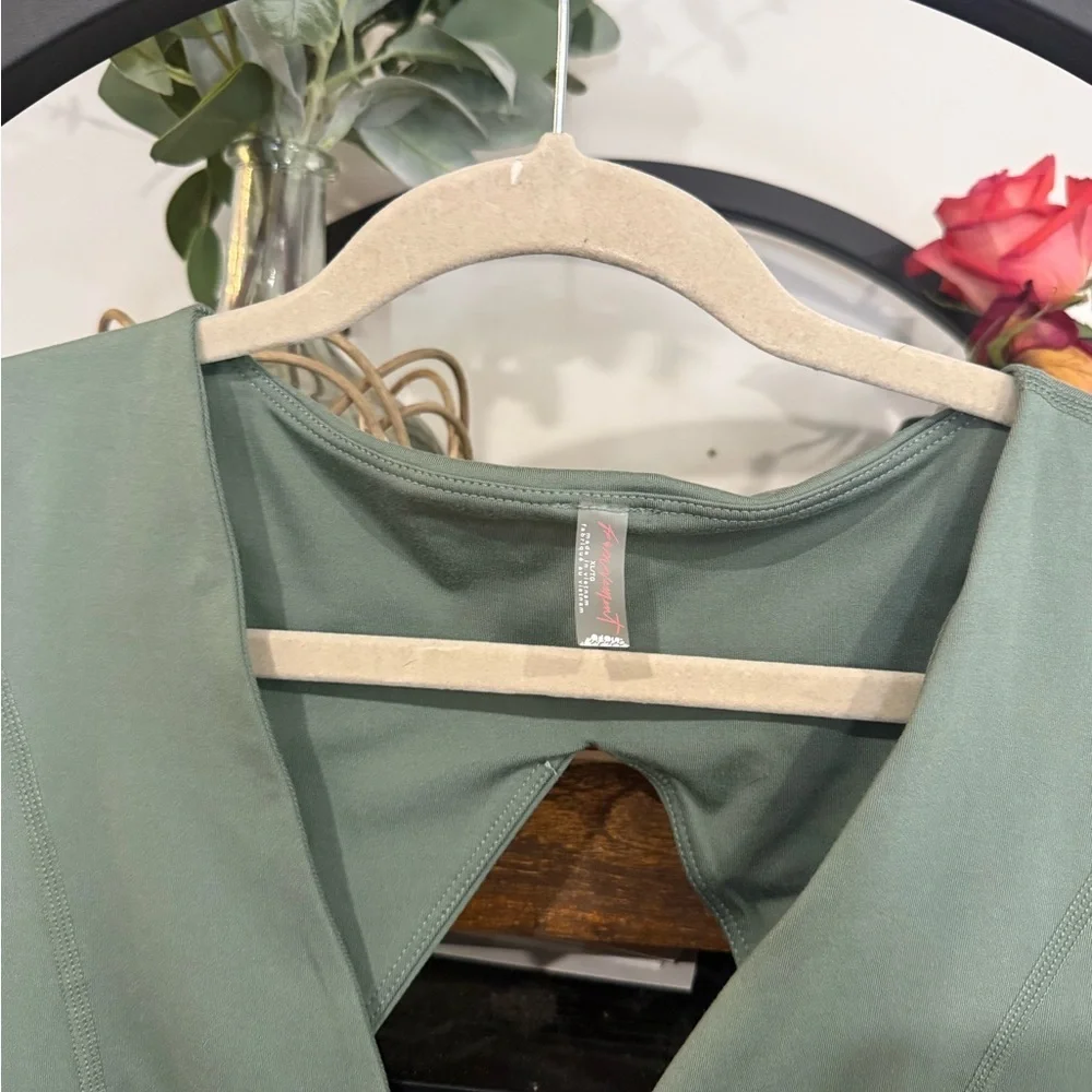 Free People Movement Sage Green Stretch Jumpsuit XL workout